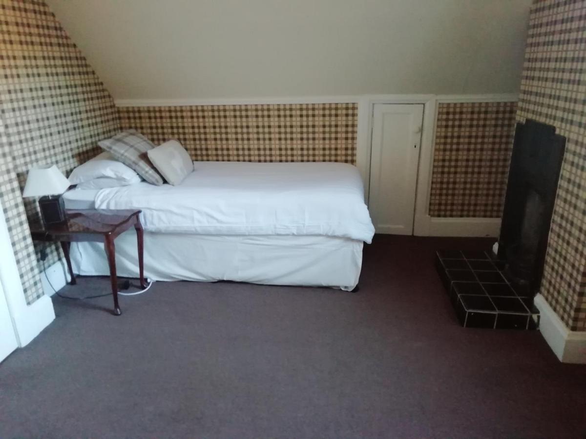 Carvetii - Halite House - 3 Bed House Sleeps Up To 5 People Apartment Tillicoultry ภายนอก รูปภาพ
